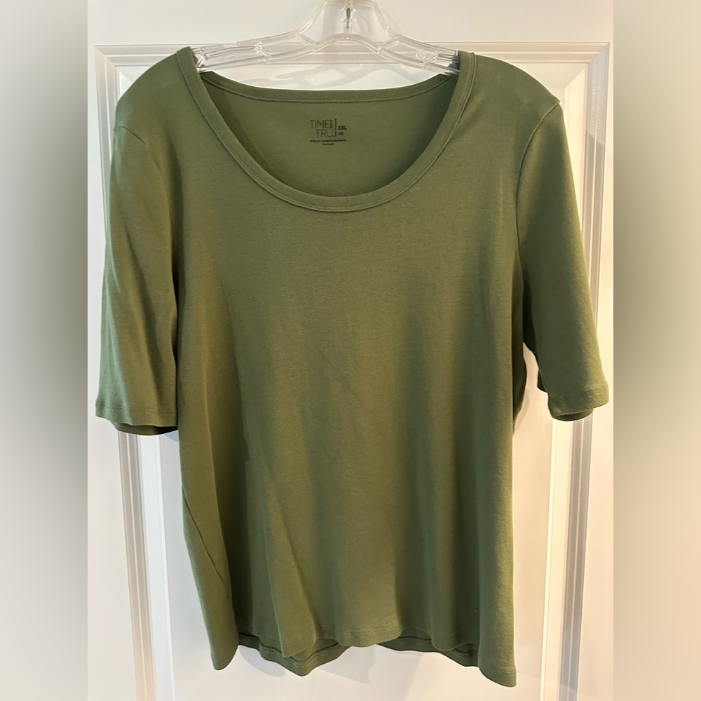 Time and Tru Olive Green Relaxed 3/4 Sleeve T-Shirt Soft Knit Basic Top